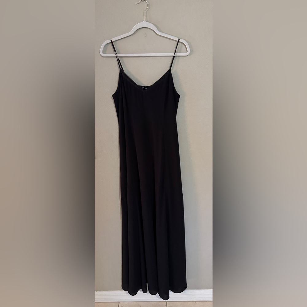 White House Black Market Black Back Tie-Up Dress